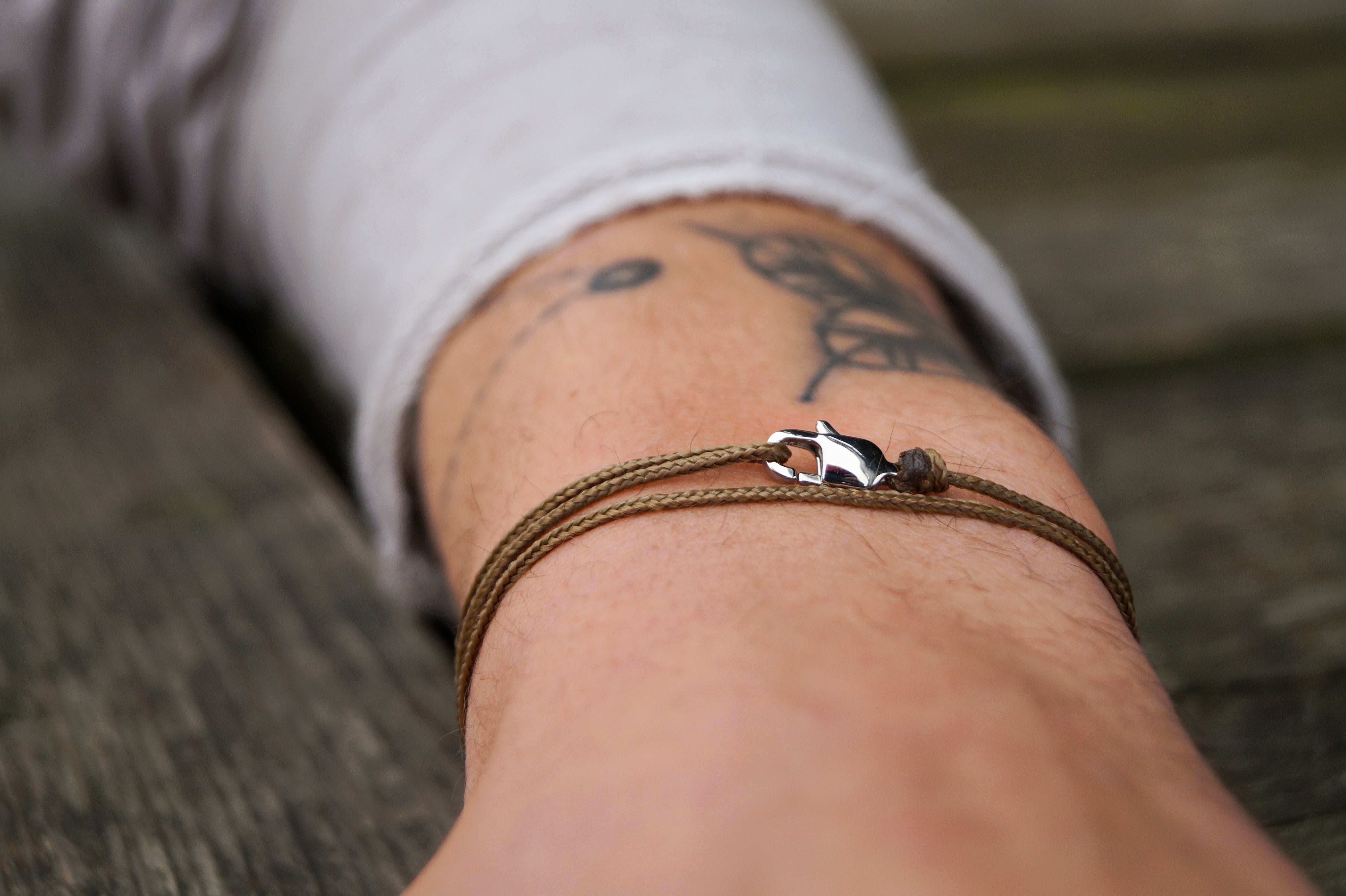 Snap Hook Wrap Bracelet - Coyote Silver
