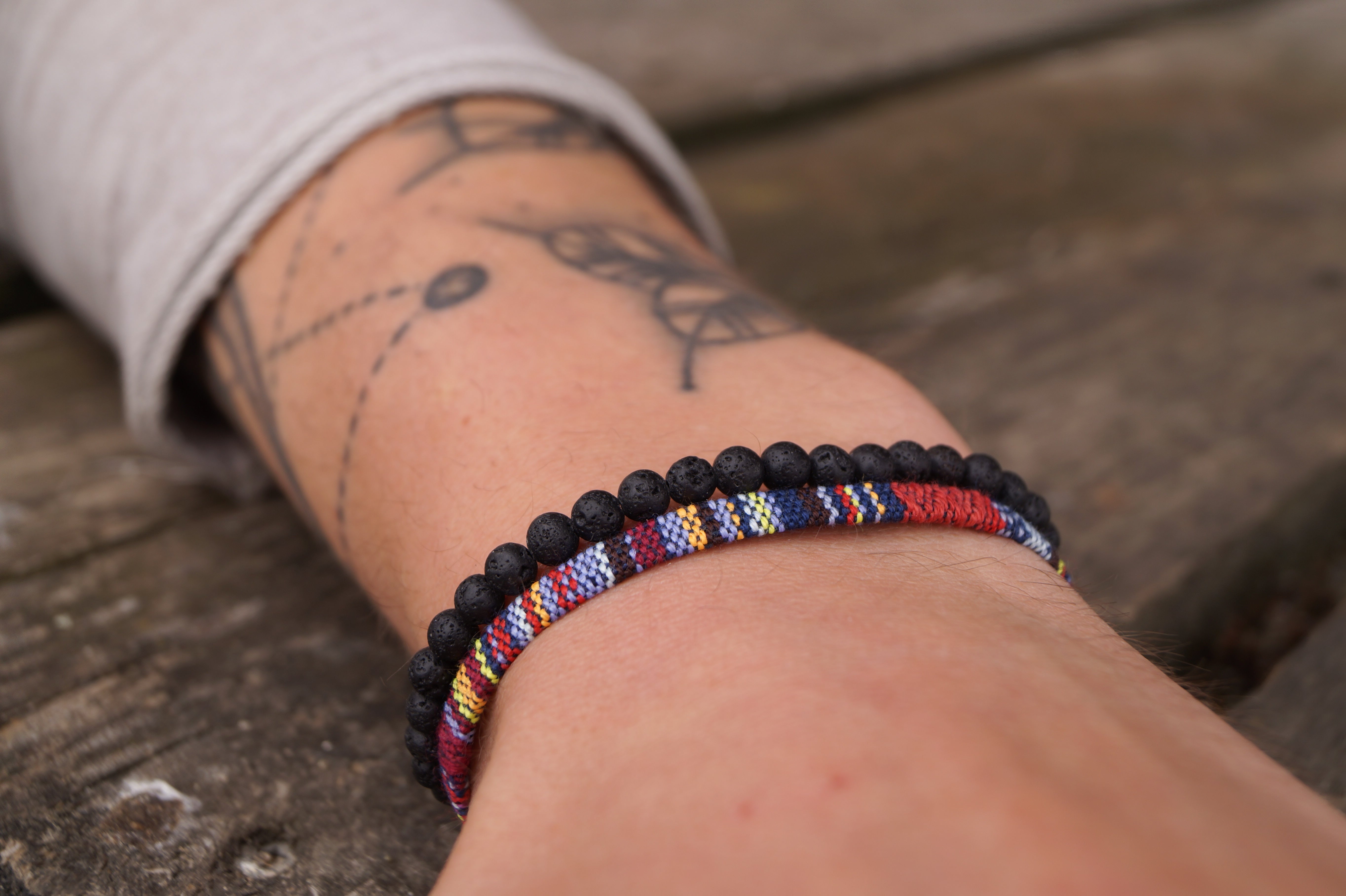 2x Boho Surfer Bracelet Men - Dark Multi & Lava Beads
