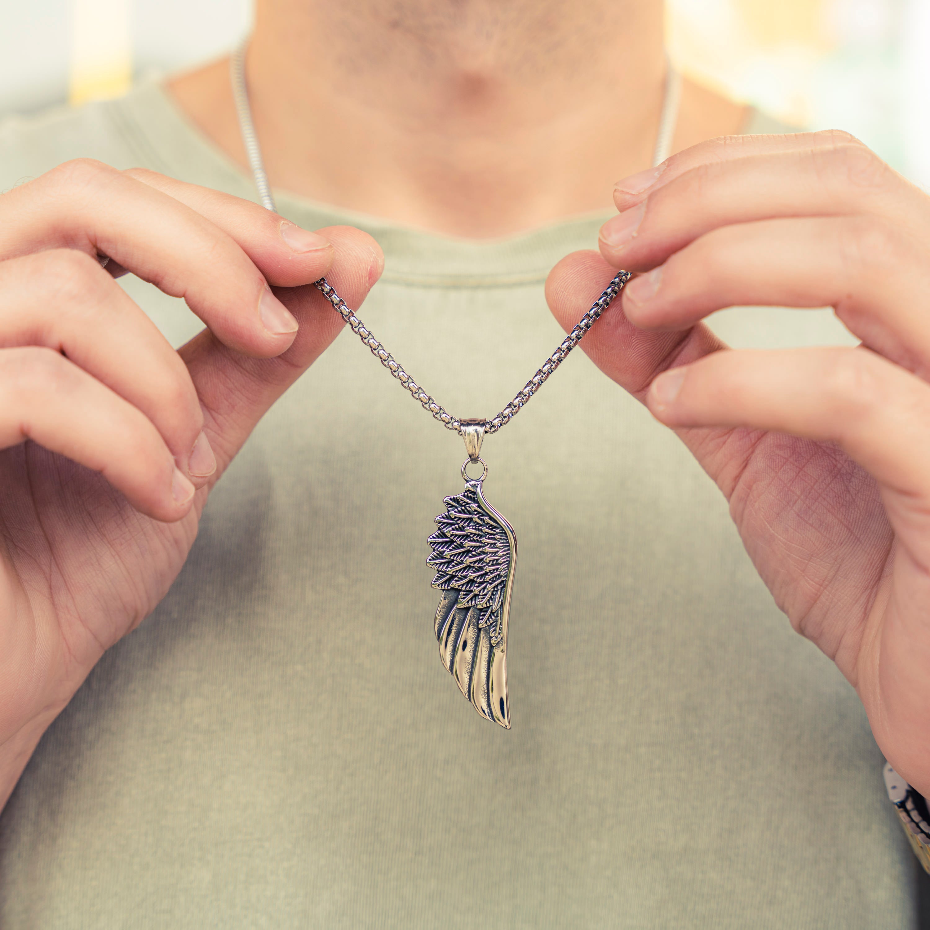 Surfer Necklace - Silver Wing