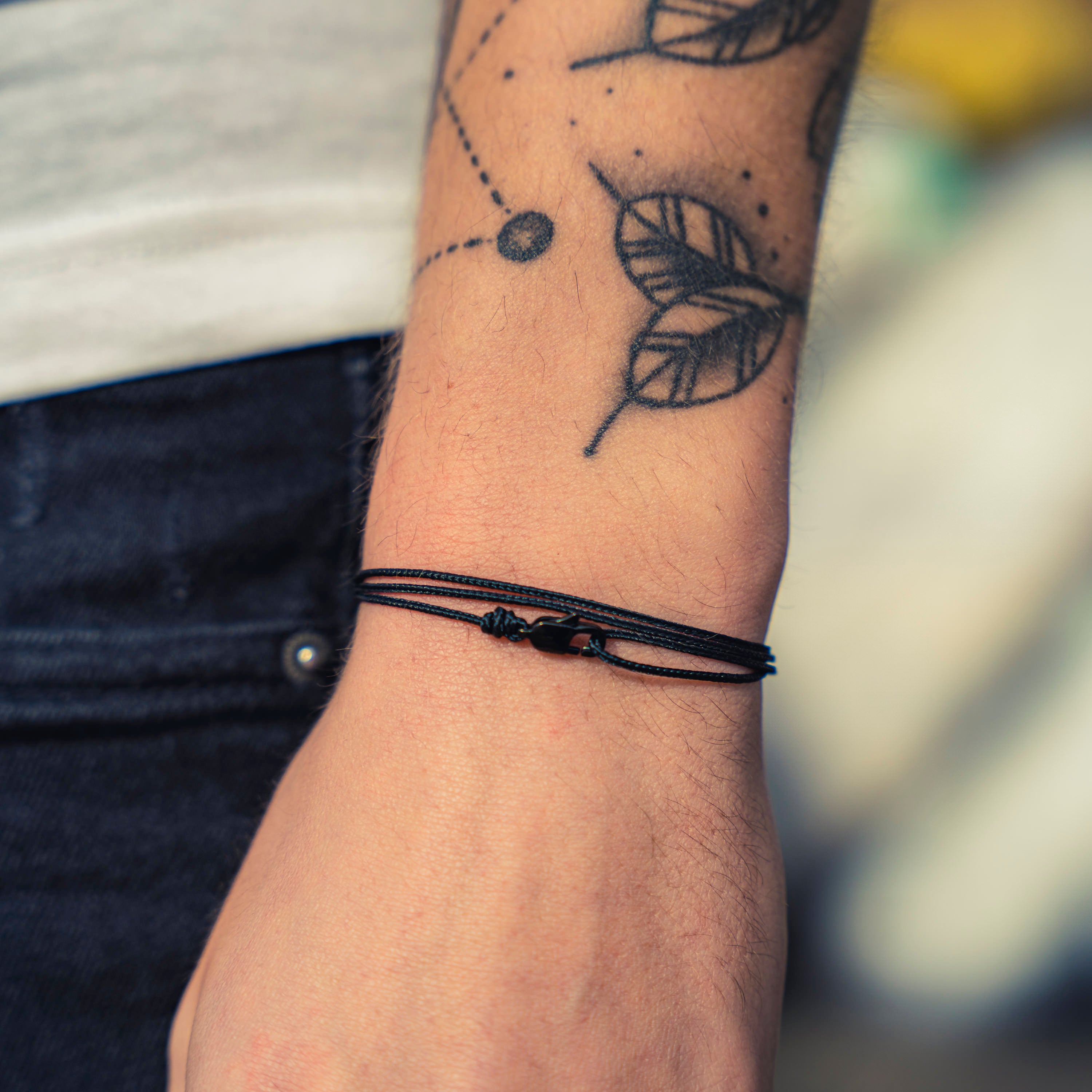 Snap Hook Wrap Bracelet - Black S