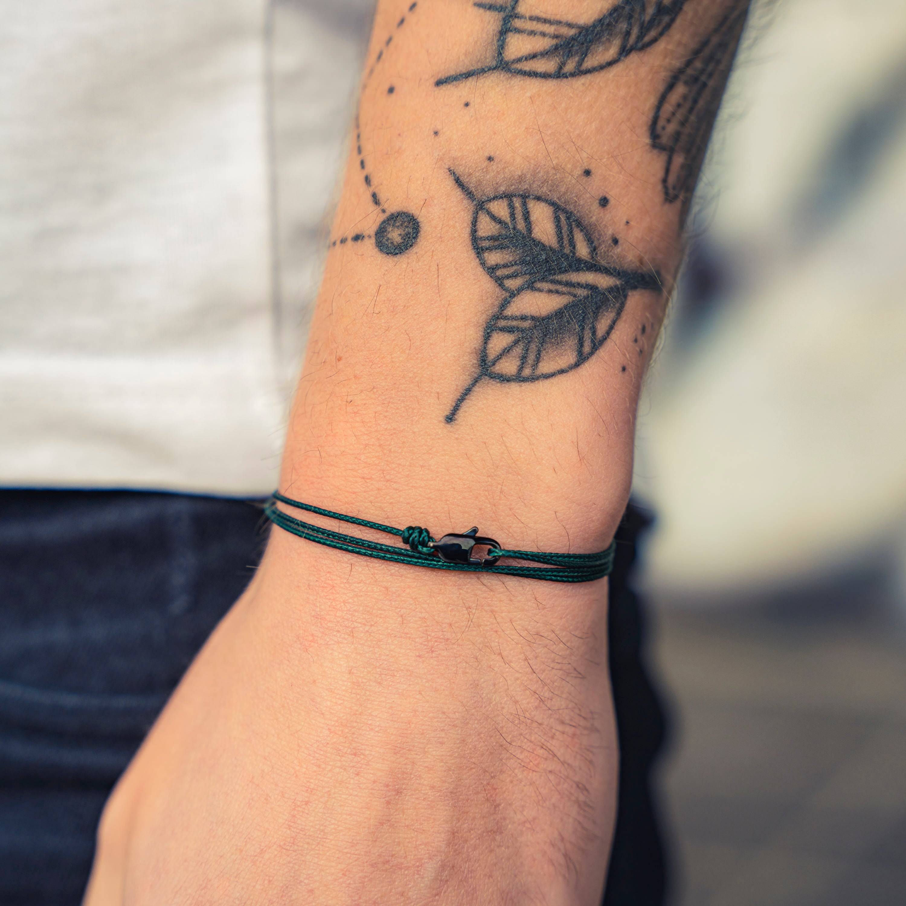 Snap Hook Wrap Bracelet - Emerald Black